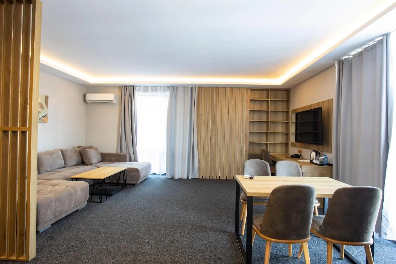 Avenue Hotel 부르가스 3*,