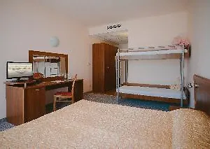 https://elena.goldensandshotels.net