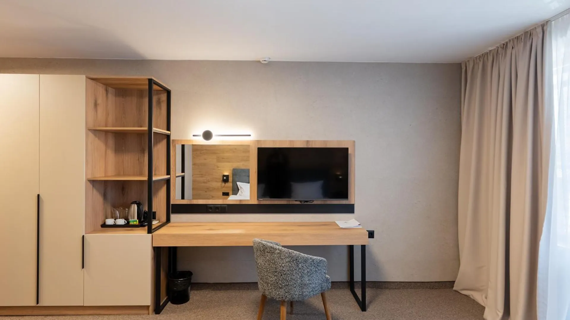 ***  Avenue Hotel Burgas Bulgaria